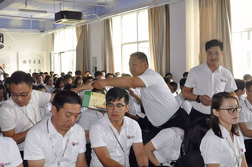 乾港集團(tuán) 乾港集團(tuán)