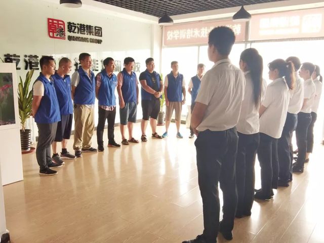 乾港學(xué)校學(xué)員畢業(yè) 乾港學(xué)校學(xué)員畢業(yè)