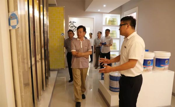 海港區(qū)政府領(lǐng)導蒞臨乾港 海港區(qū)政府領(lǐng)導蒞臨乾港