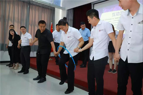 乾港集團(tuán),乾港官網(wǎng),乾港網(wǎng)絡(luò),室內(nèi)空氣凈化公司 乾港集團(tuán),乾港官網(wǎng),乾港網(wǎng)絡(luò),室內(nèi)空氣凈化公司